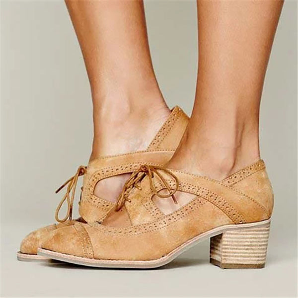 cutout low heel oxford shoes