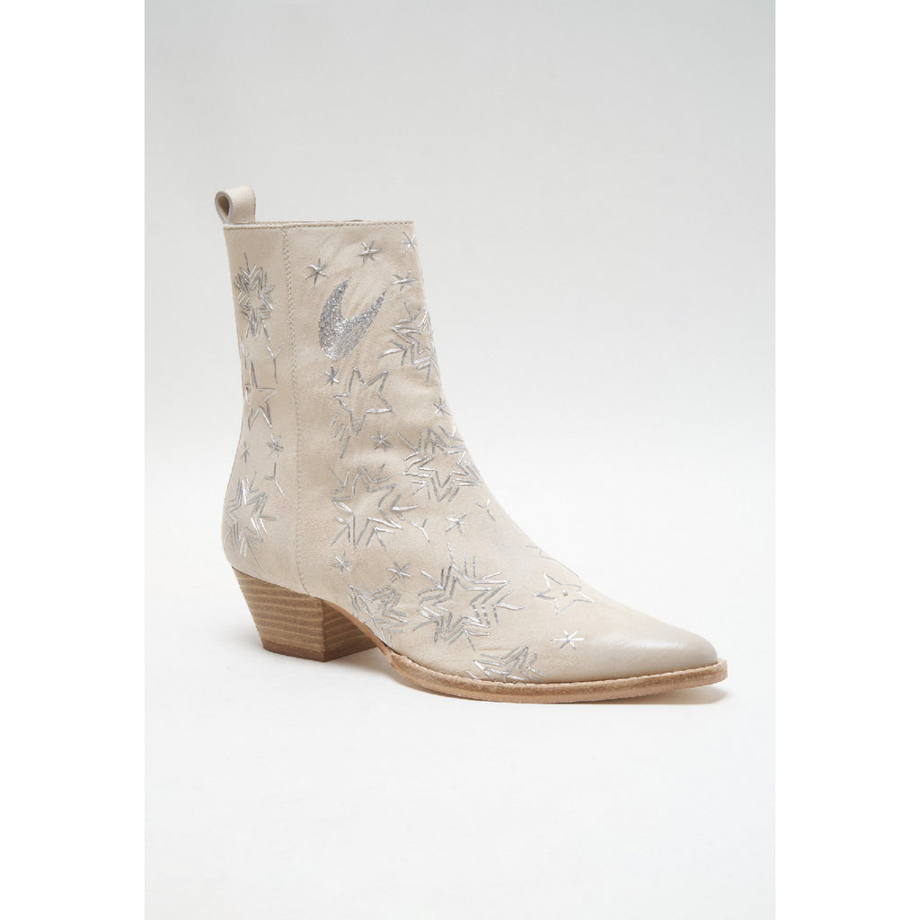 NEW FRONTIER WESTERN BOOT – Lemons & Lace Boutique