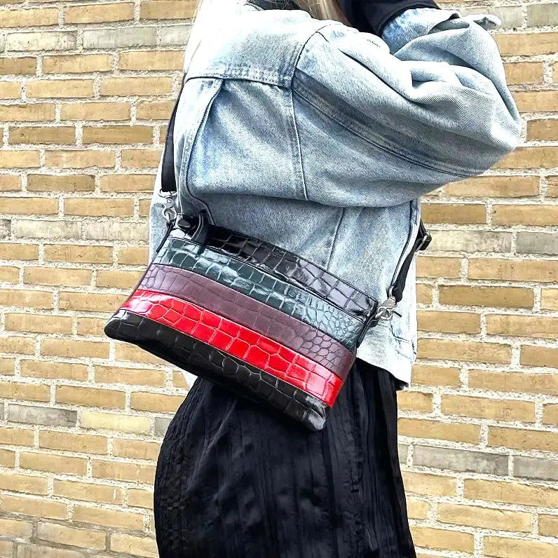 Billede af Style Livingstone i efterårsmulti m. krokodille præg. Cool clutch og crossbody skuldertaske