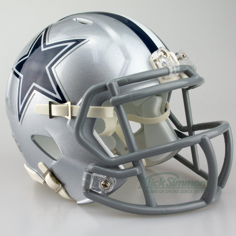 The NFL might have accidentally leaked that the Dallas Cowboys have two new  helmet options for 2022 - Blogging The Boys