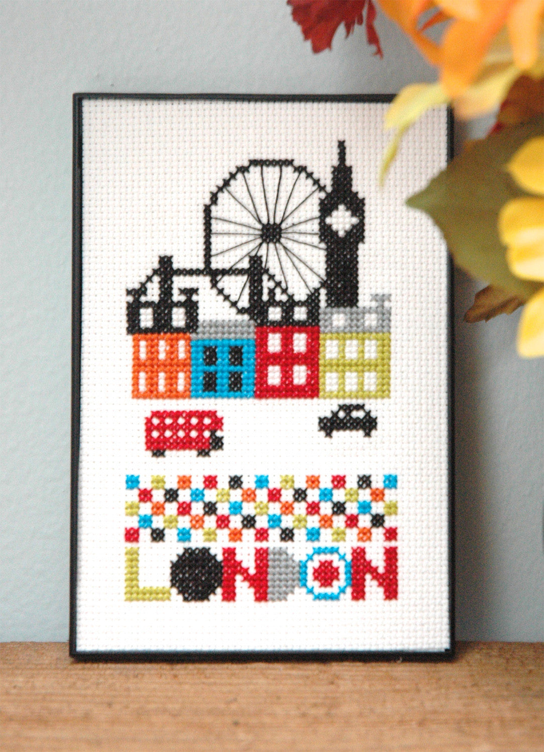 cross stitch graph of london bus