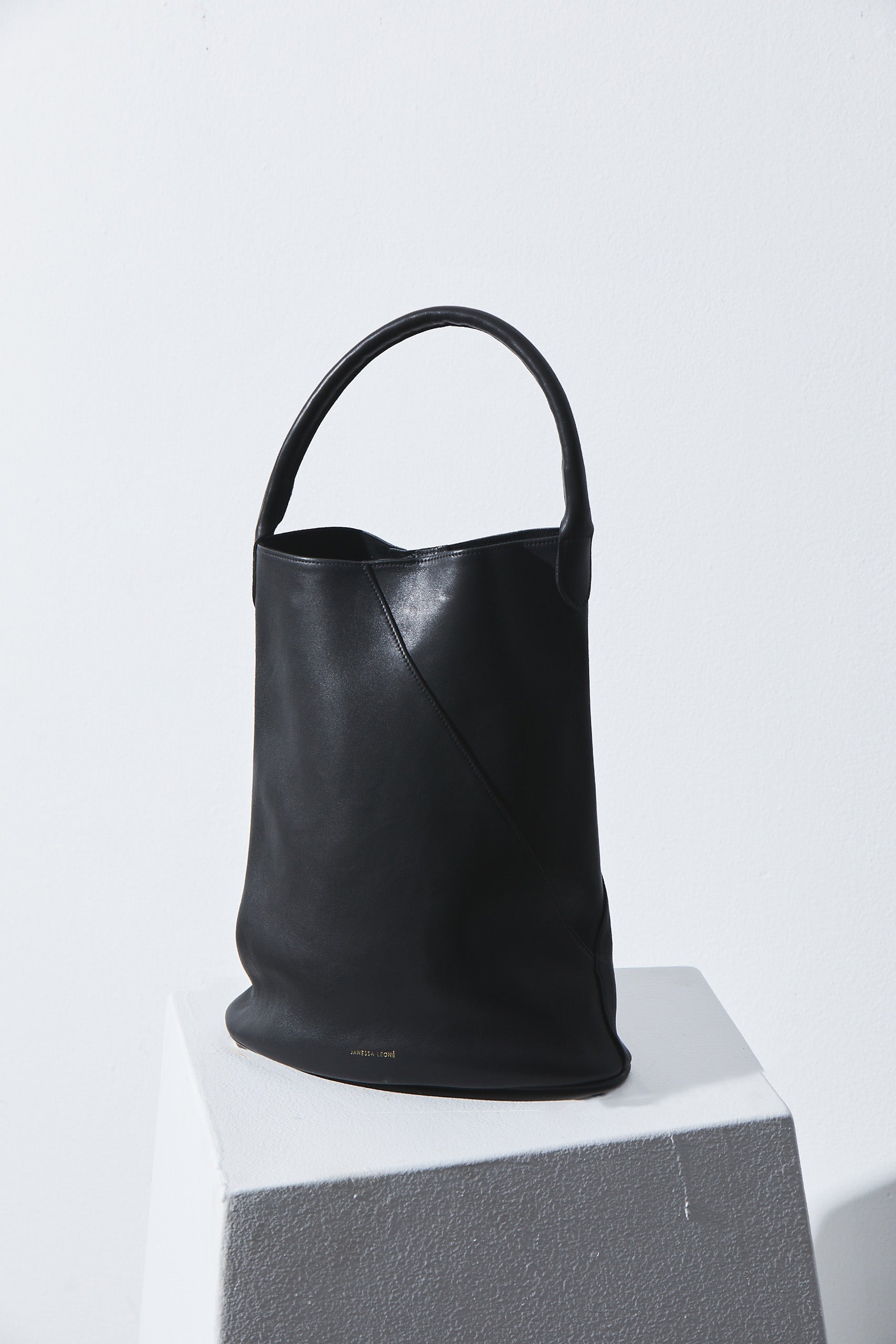Relaxed Tote | BAG 03