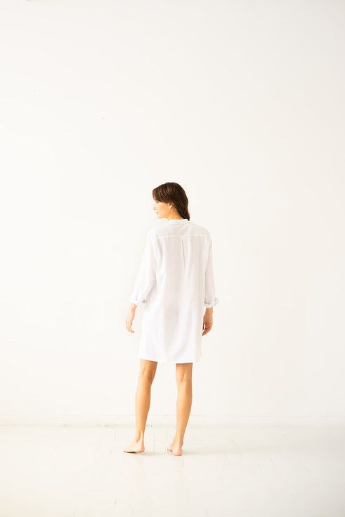 Buy Clovia Classic Checks Button Down Sleep Shirt in White - Rayon 2024  Online