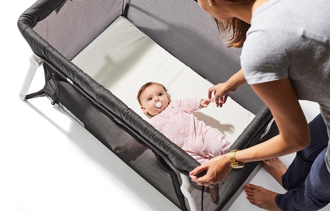 how to set up a baby cot