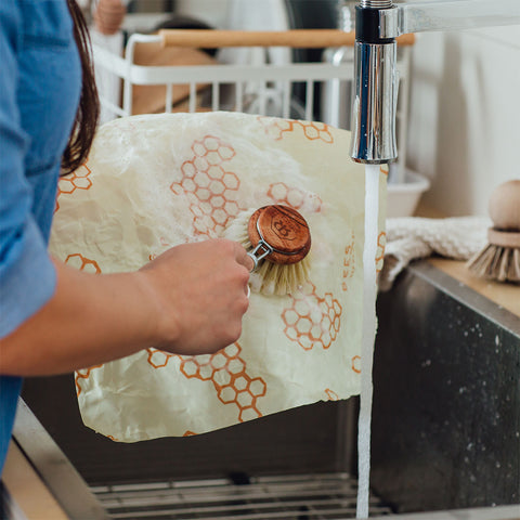 How to Clean Beeswax Wraps (and Make Them Look like New!)