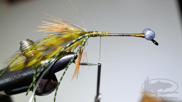 Step 9:  Tying Bennett's Mega Craw Crayfish Bass Fly
