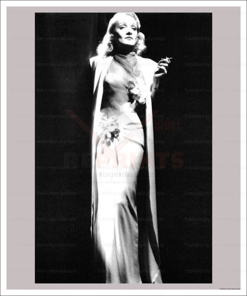 marlene dietrich dress 1930