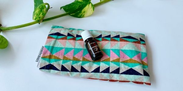 How to re-scent a lavender eye pillow