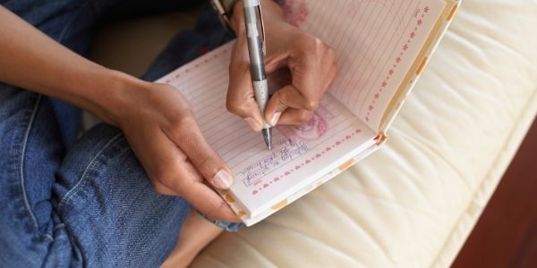 How to craft your Sankalpa through journalling