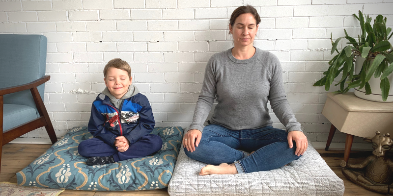 Family Meditation for Kids and Moms