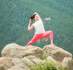 Yogini On The Loose - Love My Mat Feature