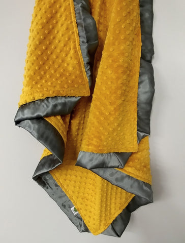 yellow baby blanket