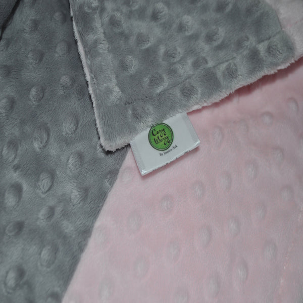 Signature Minky Baby Blanket Pastel Pink and Gray – Cozy Wozy