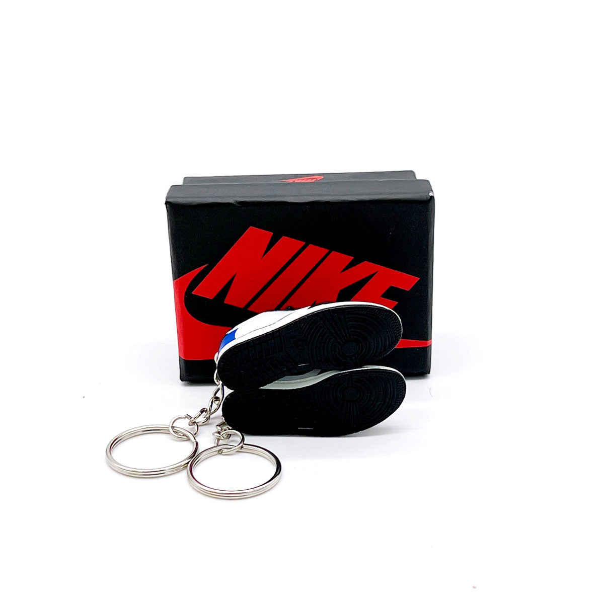 NTWRK - 3D Sneaker Keychain- Air Jordan 11 Concord Pair