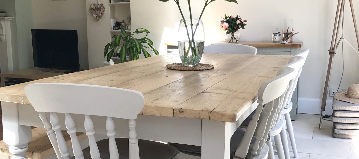Featured image of post Farmhouse Dining Table With Bench Seating : It makes your space feel less cluttered.
