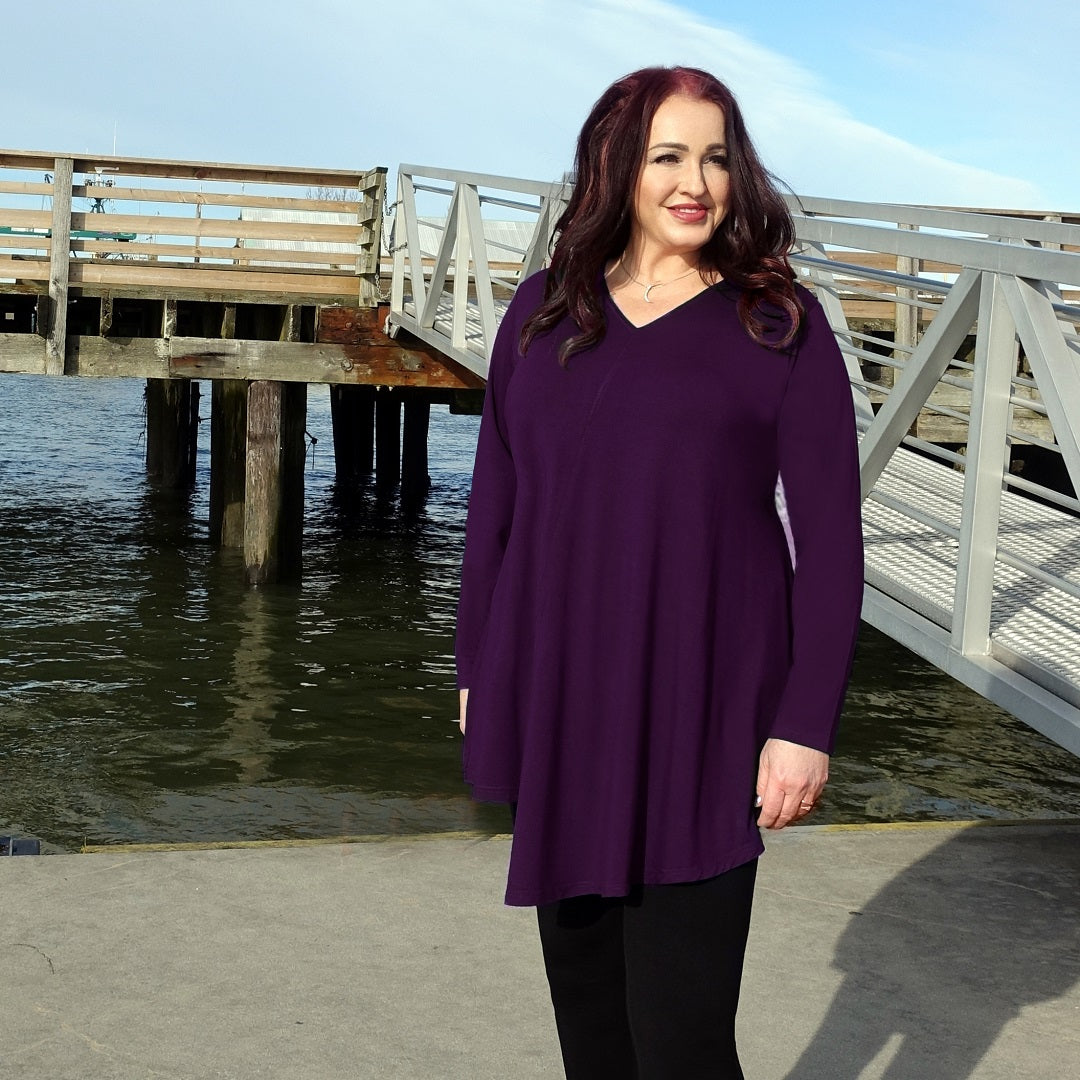 Plus size model wears an Amethyst Unity Tunic by Canadian designer Diane Kennedy