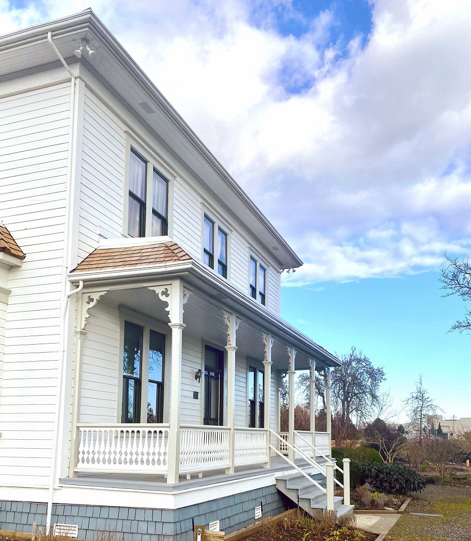 Historic London Farm  in Richmond