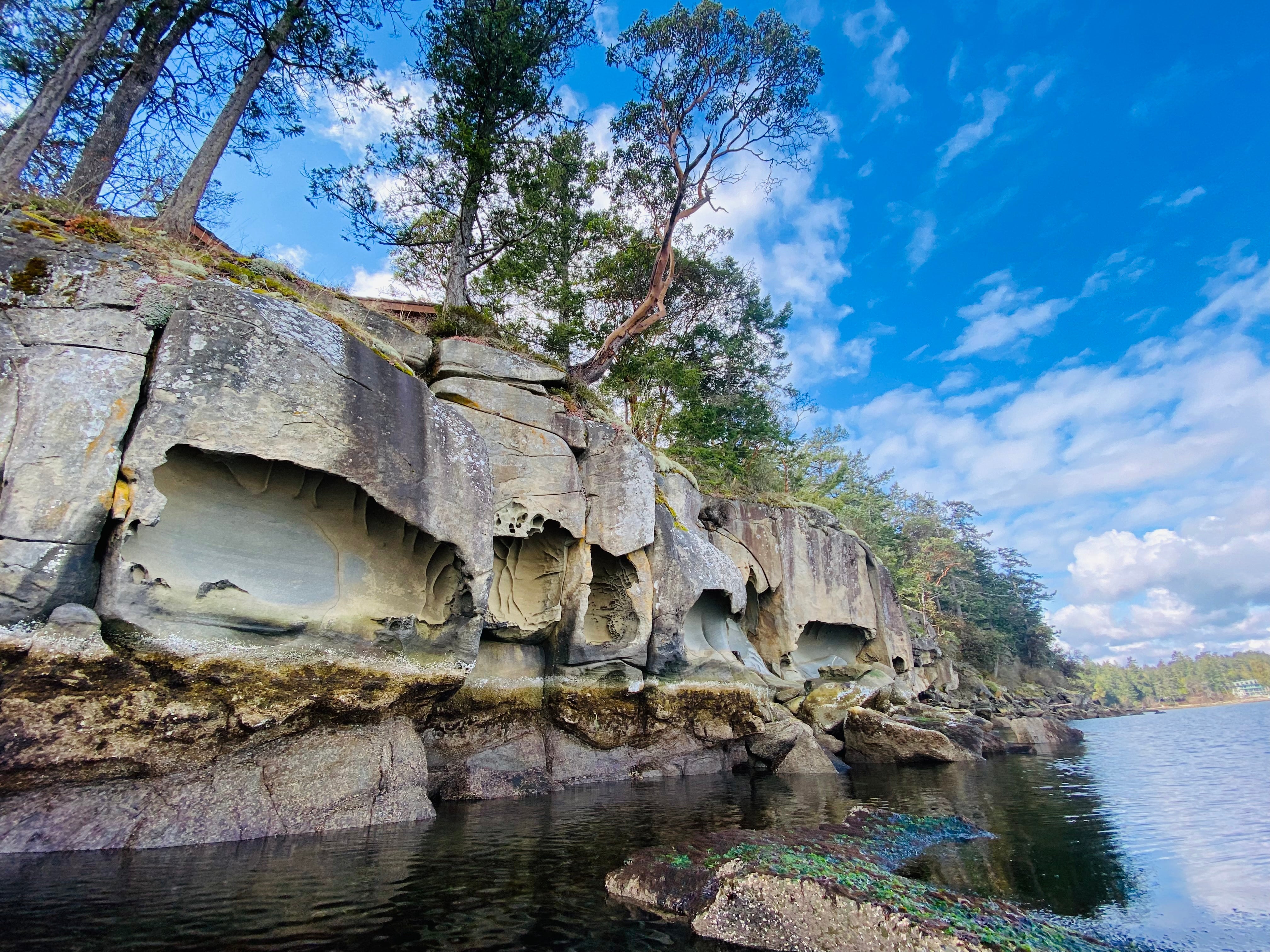 Sandstone cliffs at Yellow Point Lodge