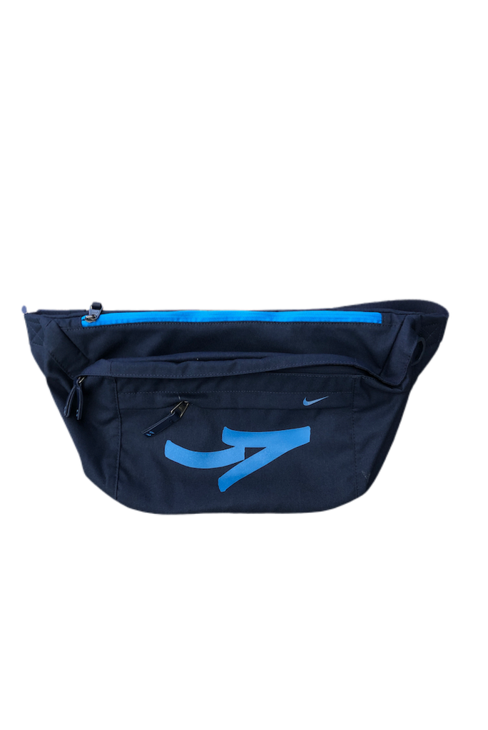 nike stash bag