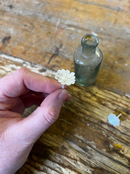 Wax Carving Daisy Workshop