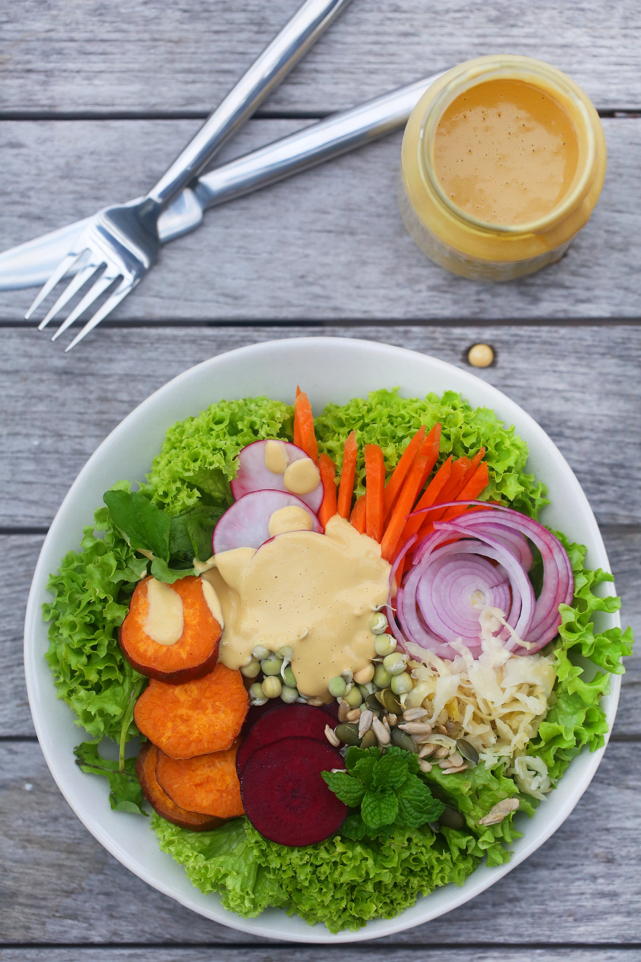 THE ULTIMATE SALAD BOWL - super versatile and perfect for lunch or dinner, healthy, vegan, dairy free, gluten free, macrobiotic, recipe
