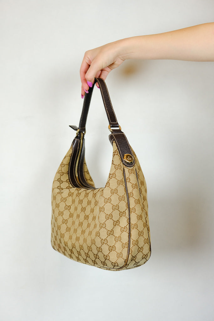 gucci hobo monogram