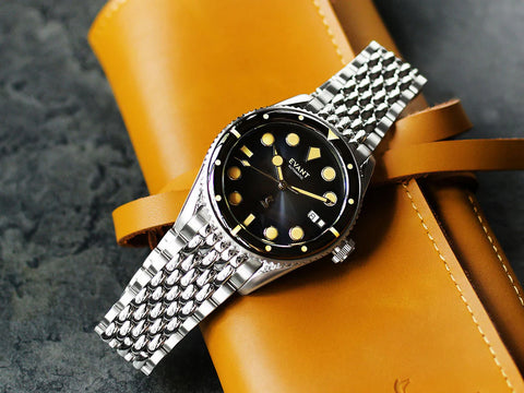 7 Best Starter Watches: Evant Tropic Diver 39 Remastered