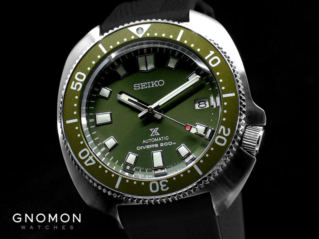 Top 10 Seiko Green Dial Watches: Prospex 200M Automatic “Captain Willard” Green Ref. SBDC111