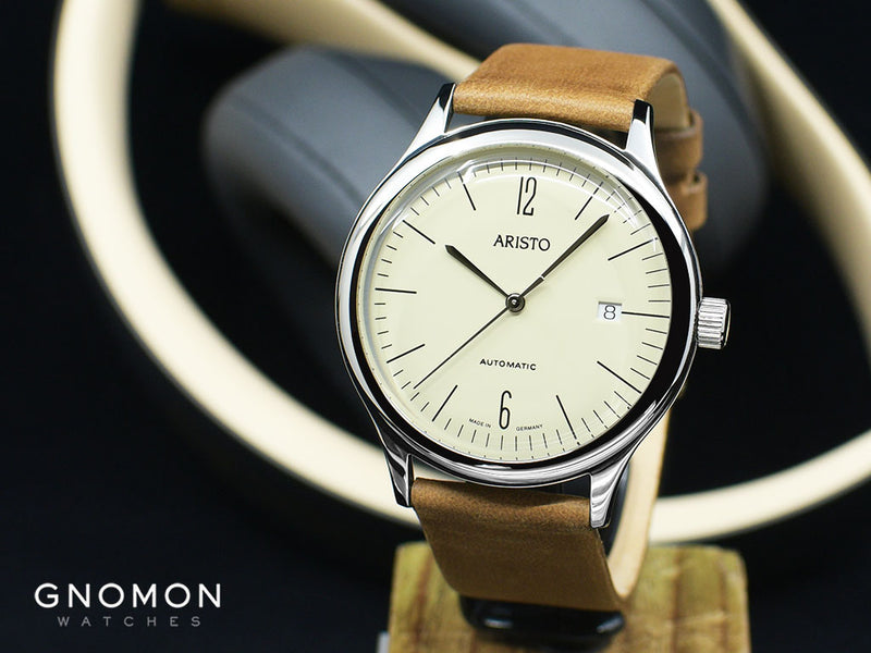 Bauhaus Dessau Weimar Automatic 4H352 - Sapphire – Gnomon Watches