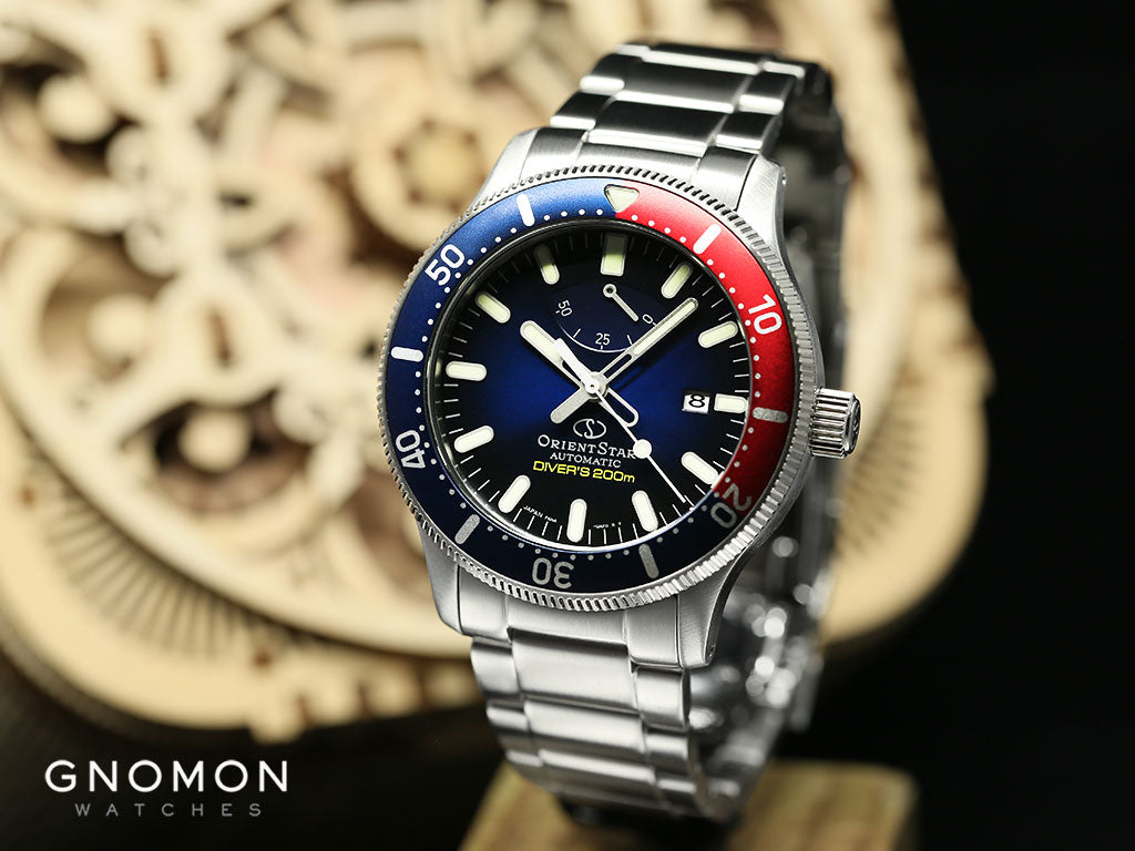 Orient Star Diver Bleu/Rouge Pwr Rsv Réf. RK-AU0306L