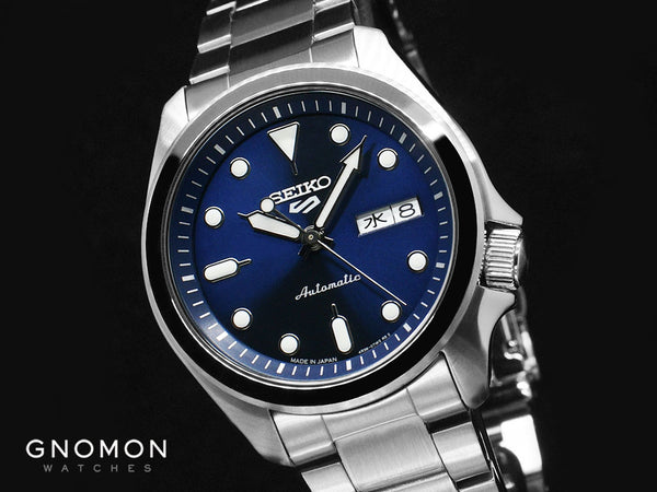 Seiko 5 Sports “Sports Style” Blue 40 Ref. SBSA043 – Gnomon Watches