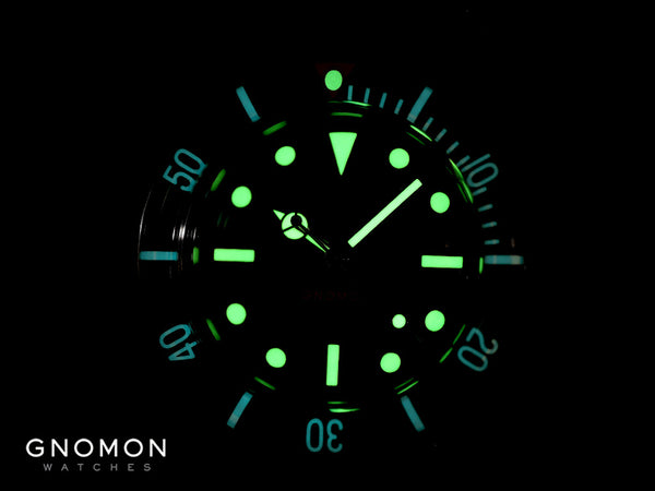 Closer Look Steinhart Ocean 39 SR Plexi Gnomon Limited Edition