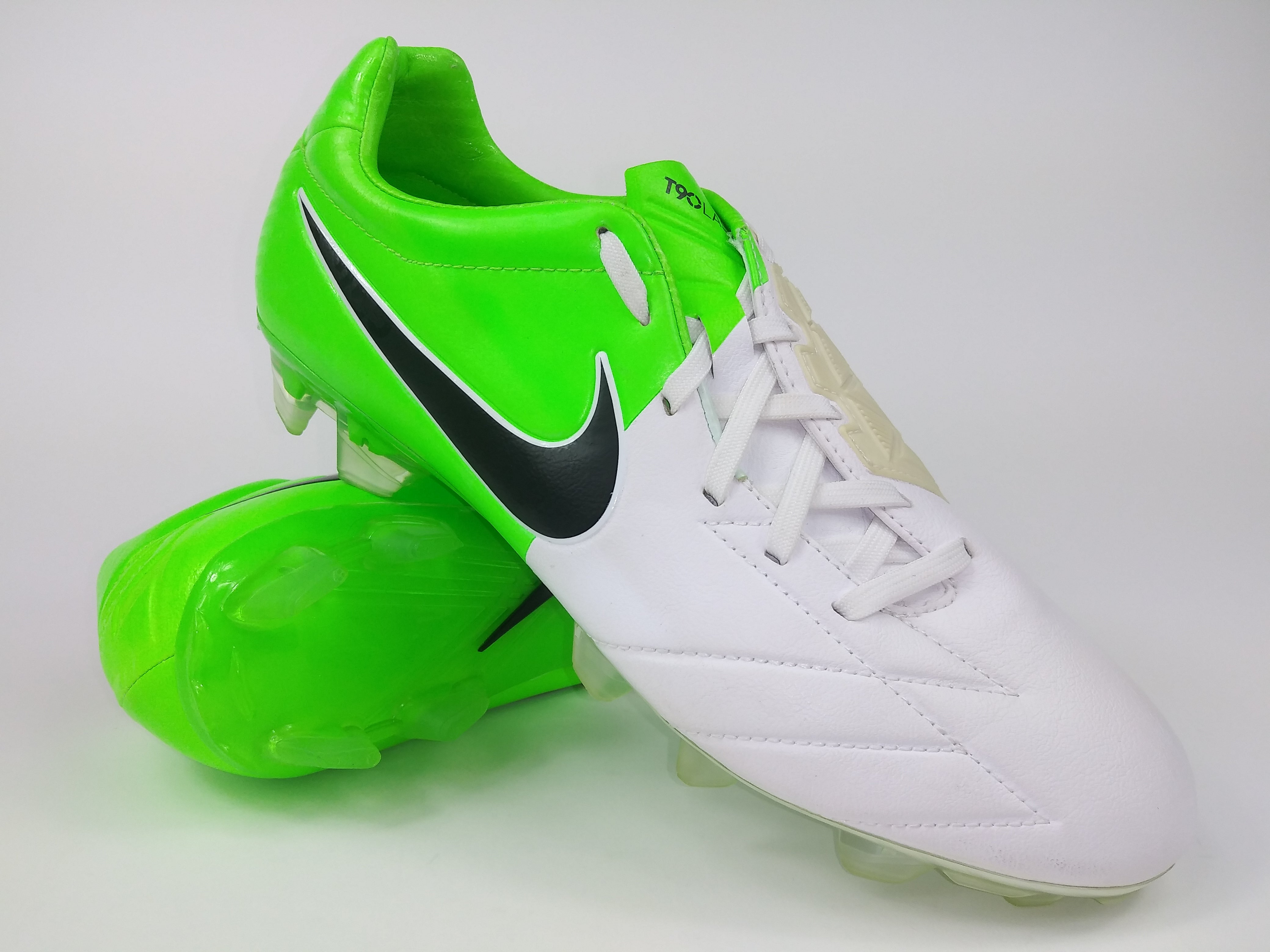 Nike T90 Laser IV KL-FG White Green – Villegas Footwear