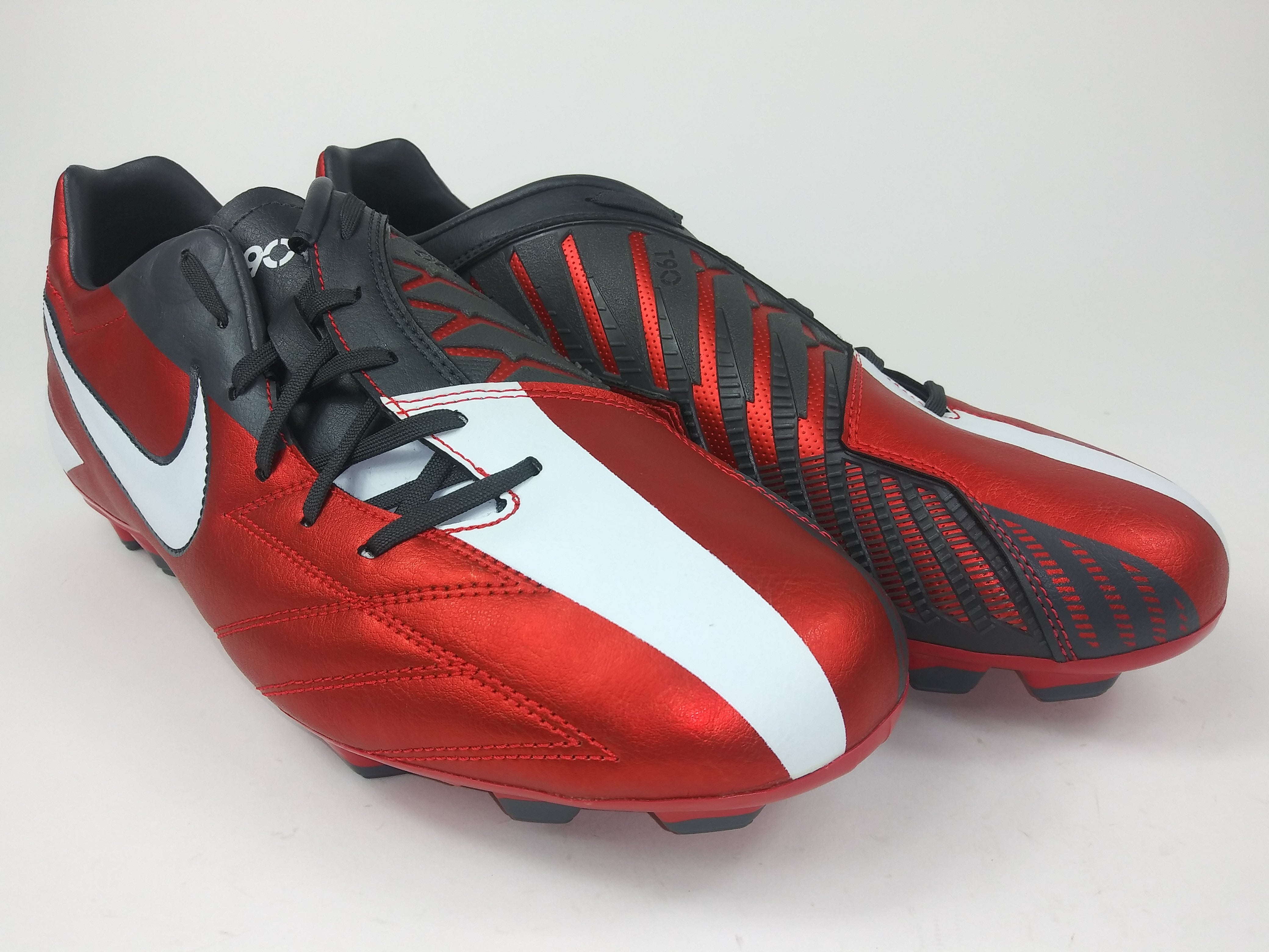 nike t90 red and black