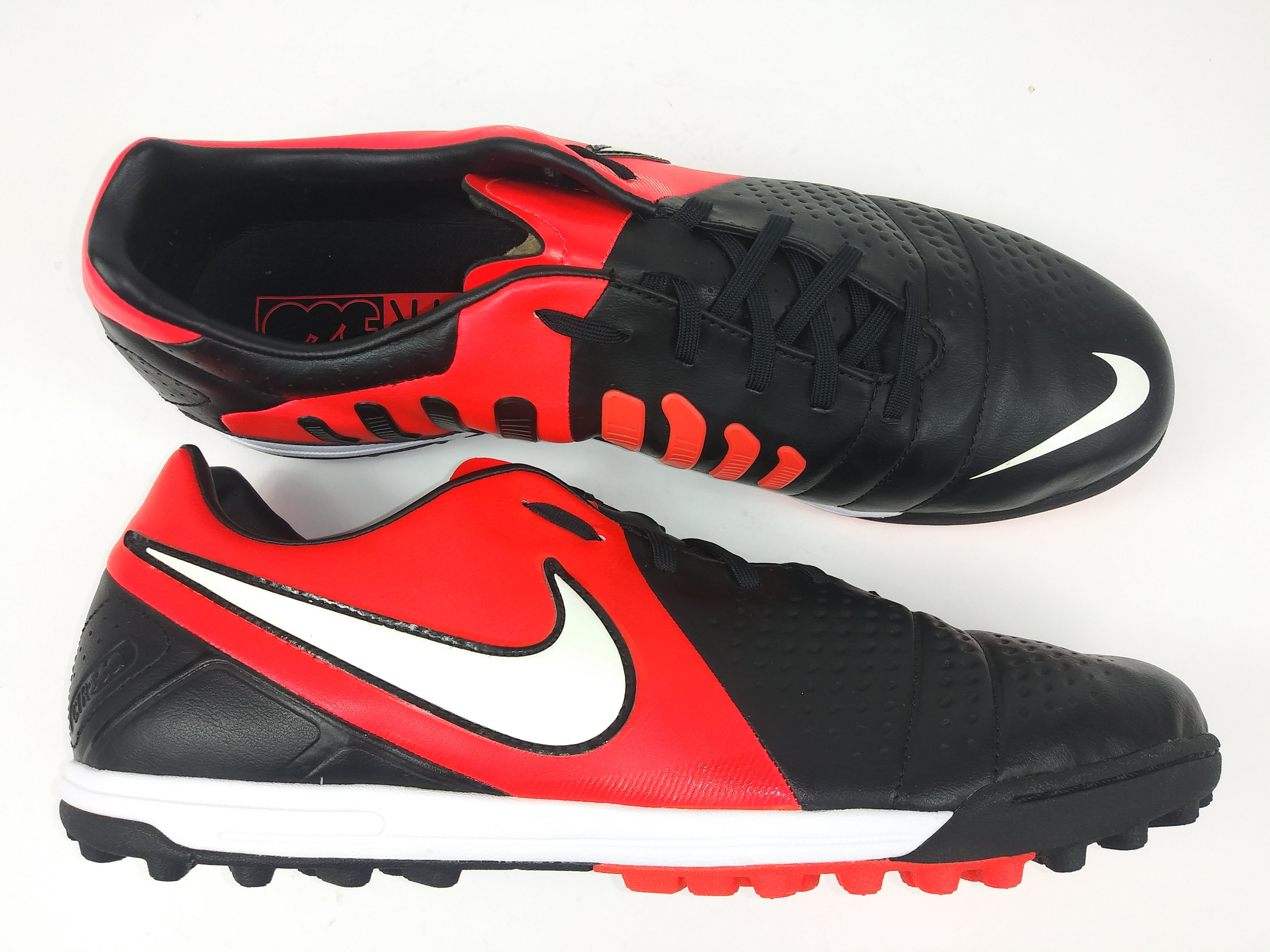 nike ctr36 red black