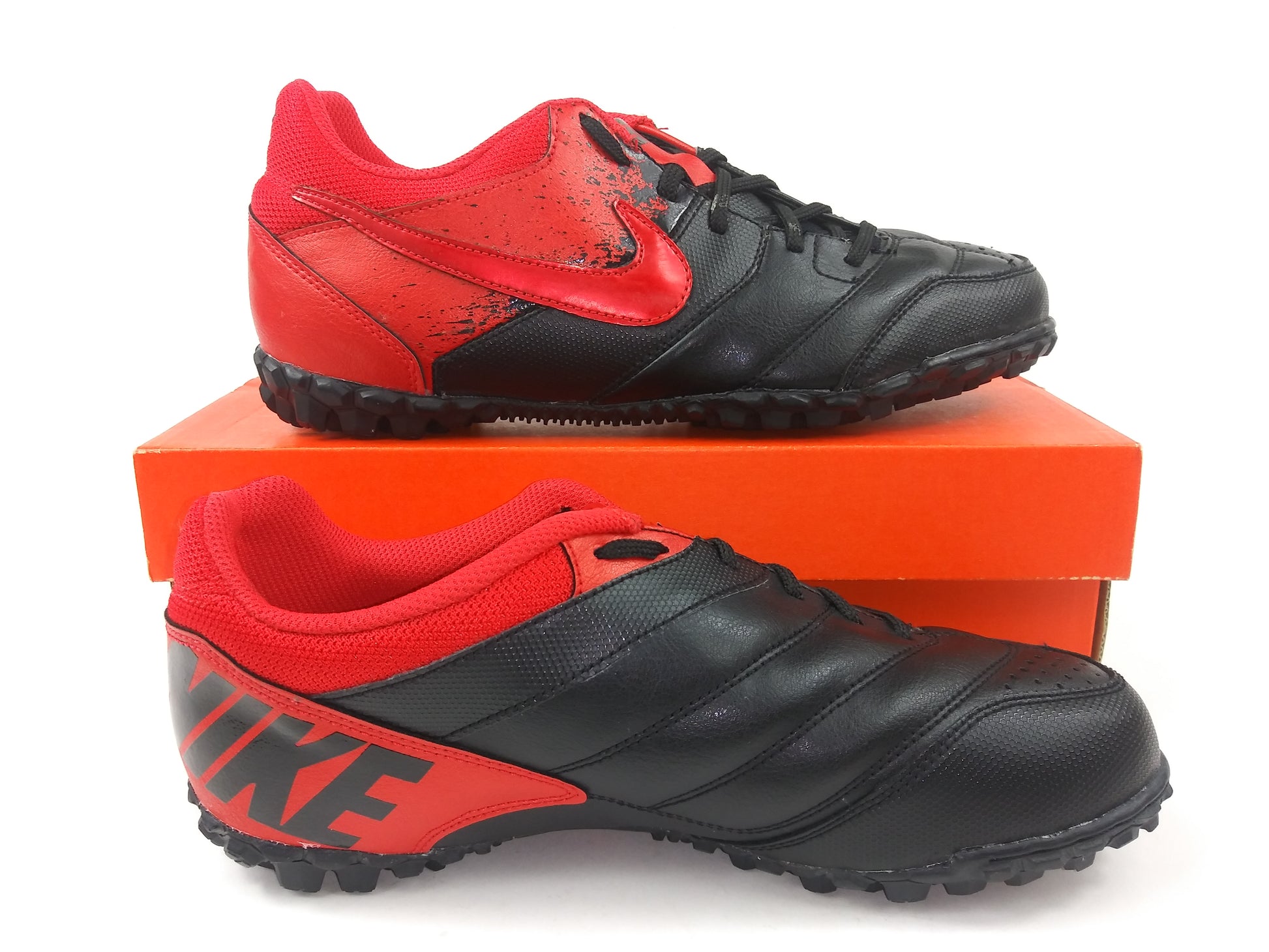 Cuadrante mezcla Característica Nike Nike5 Bomba Turf Black Red – Villegas Footwear