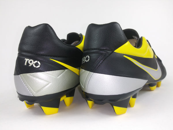 t9 cleats