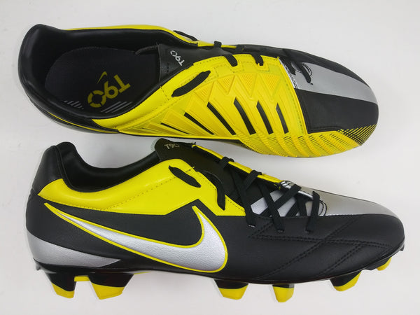 t9 yellow boots