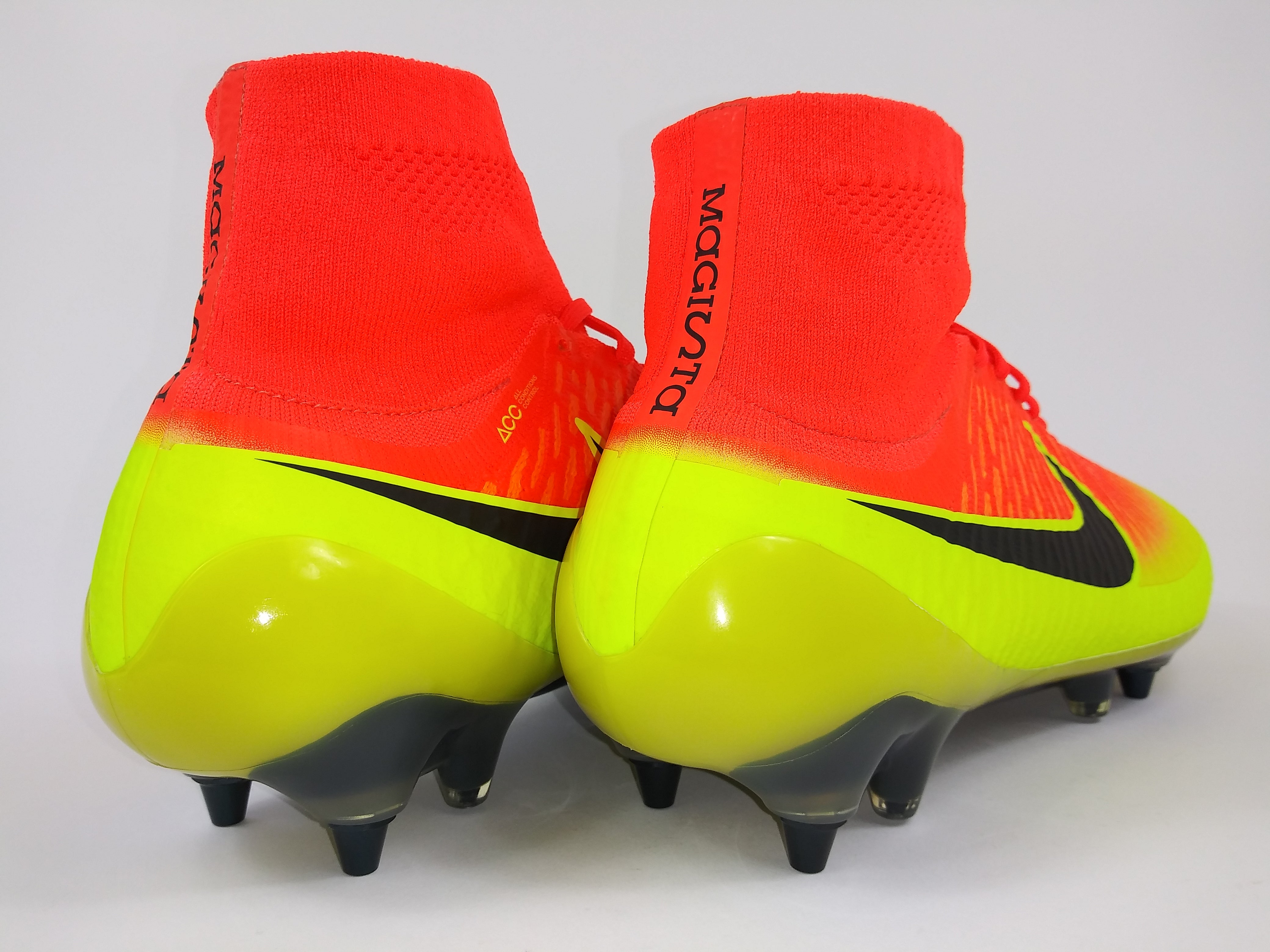 magista yellow