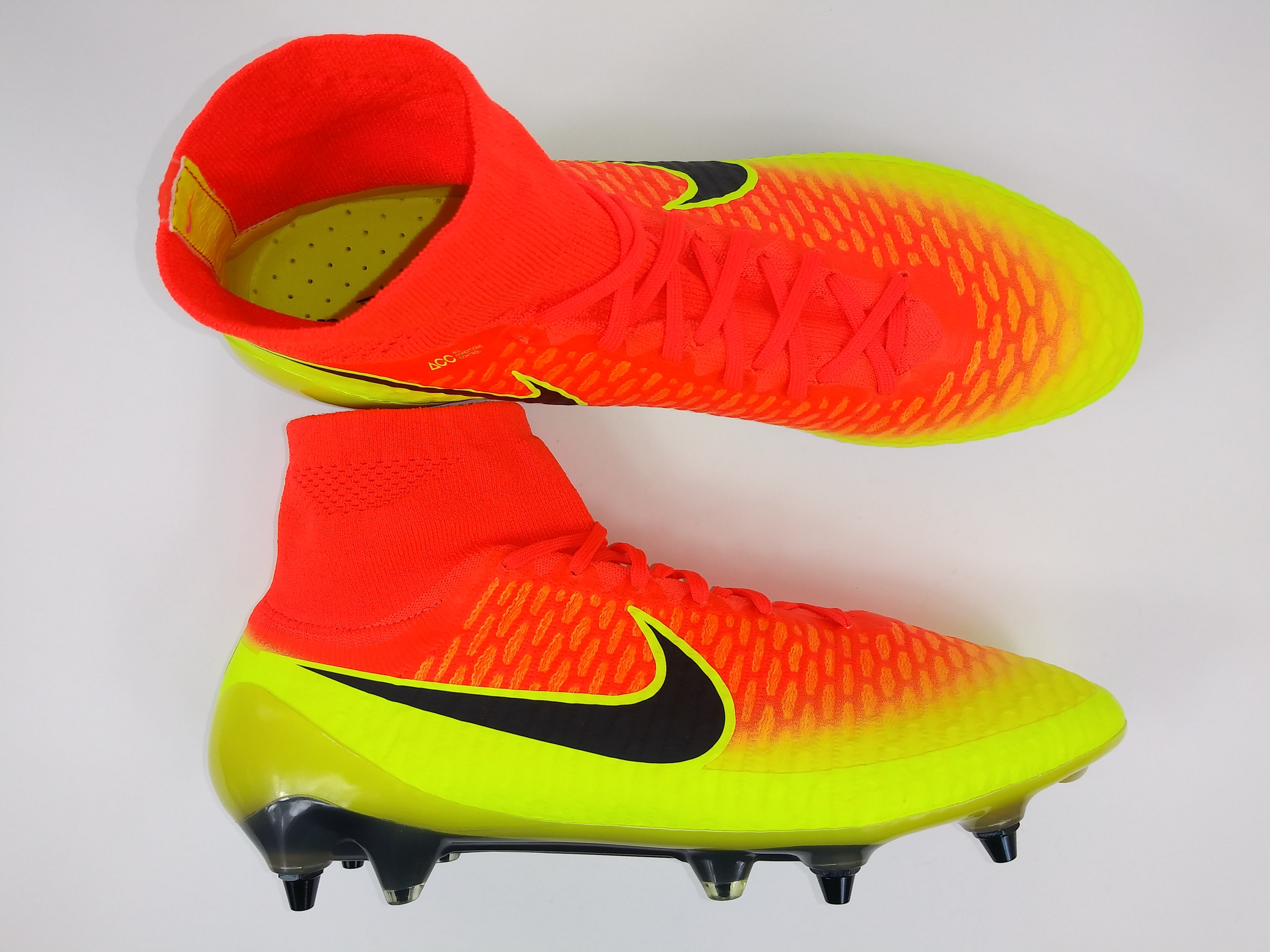 nike magista obra yellow