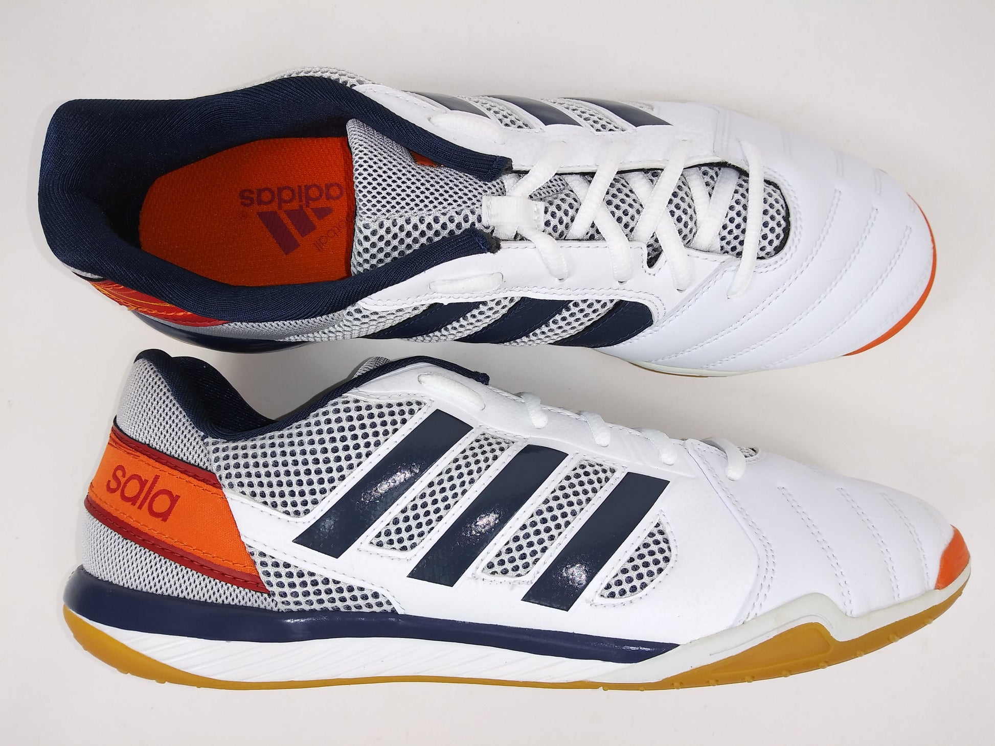 Matemáticas cilindro Credencial Adidas freefootball TopSala Indoor Shoes White Navy – Villegas Footwear