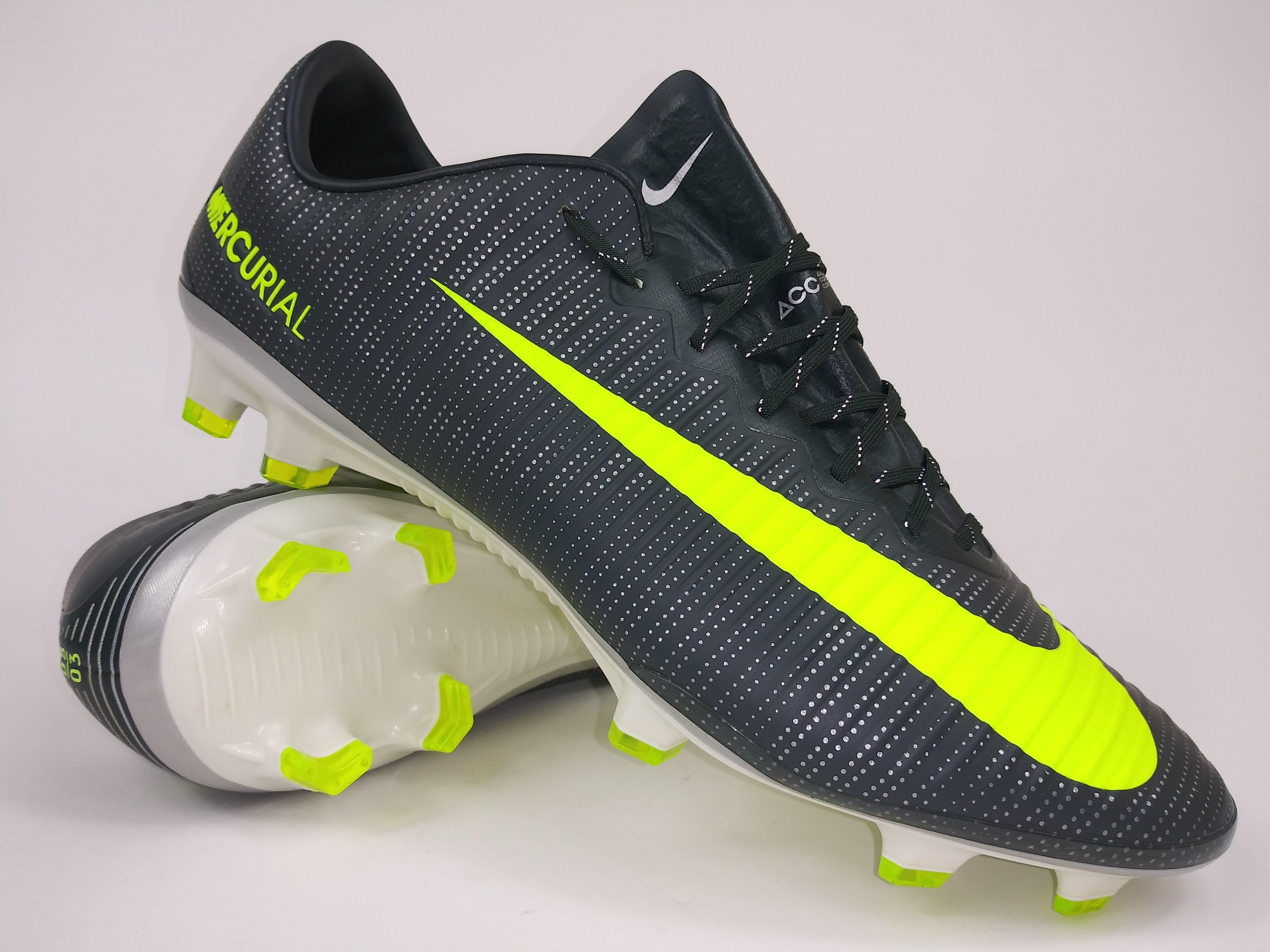 nike mercurial vapor xi cr7 fg