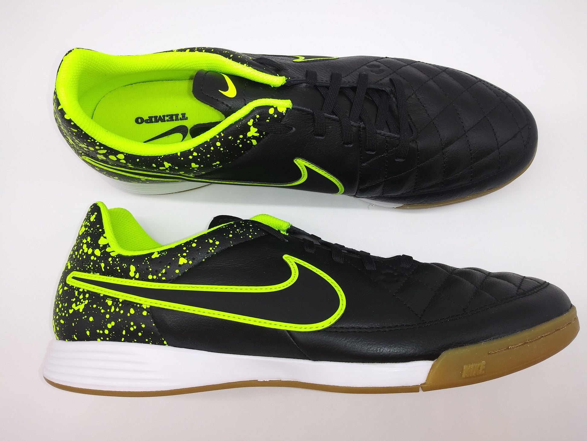 Nike Genio Leather IC Yellow – Villegas Footwear