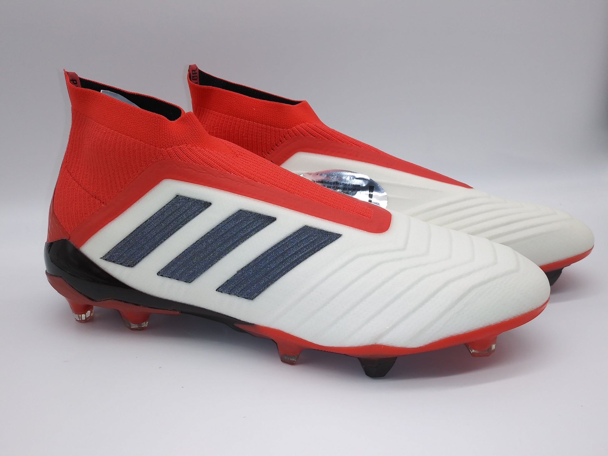 Soledad Profesor Solicitud Adidas Predator 18+ FG White Red – Villegas Footwear