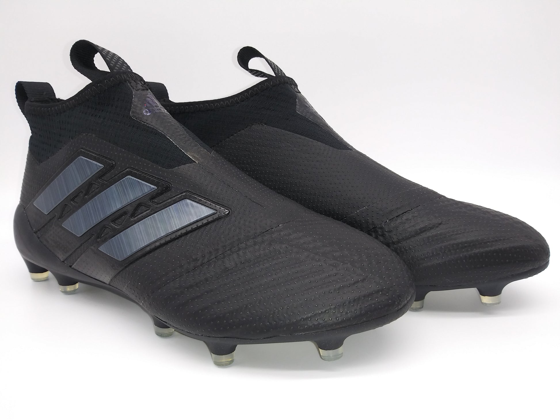 tifón Limpia la habitación Mimar Adidas ACE 17+ Purcontrol FG Black Soccer Cleats – Villegas Footwear