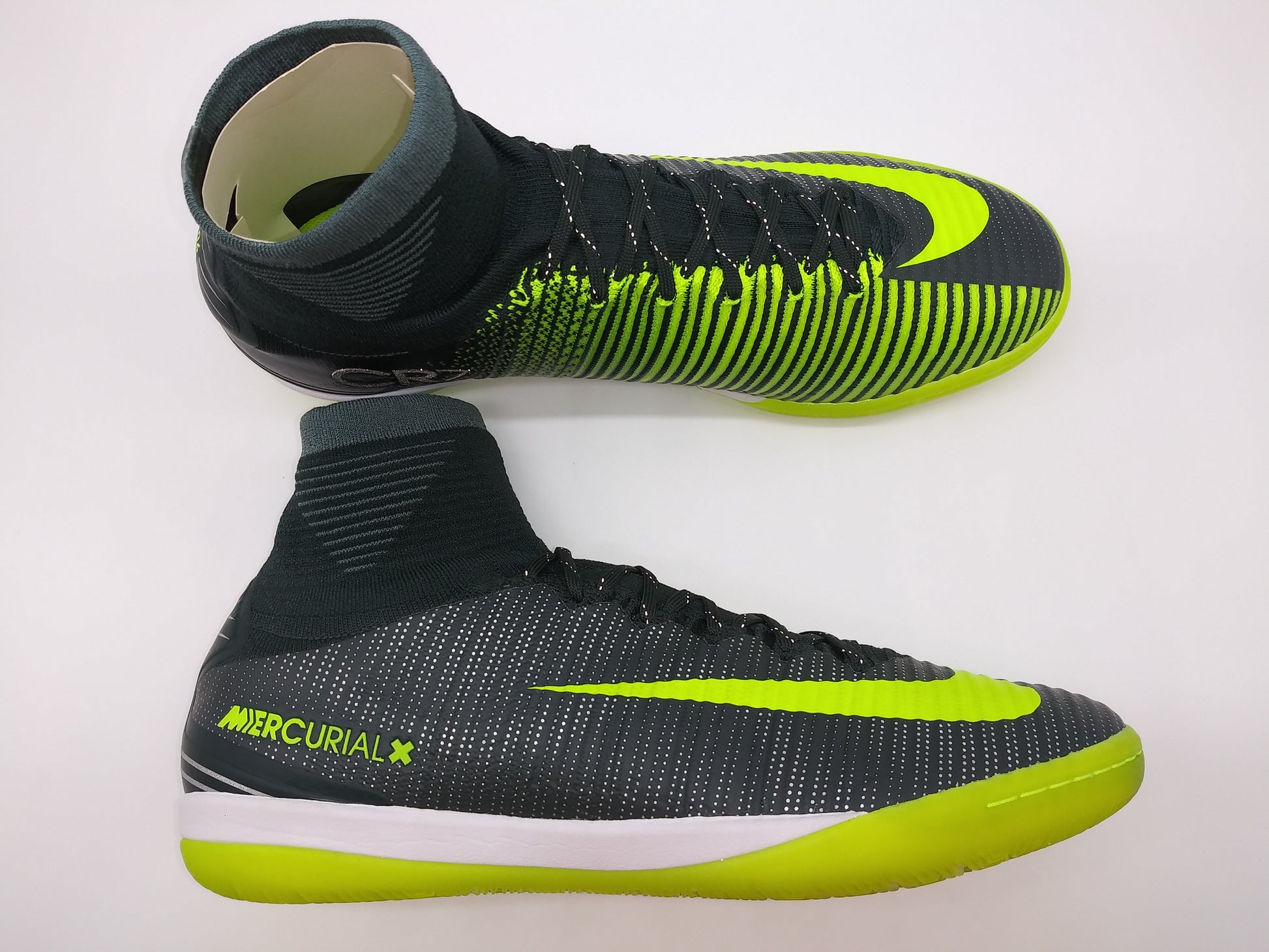 MercurialX Proximo ll CR7 IC Black Yellow Indoor Shoes – Villegas Footwear