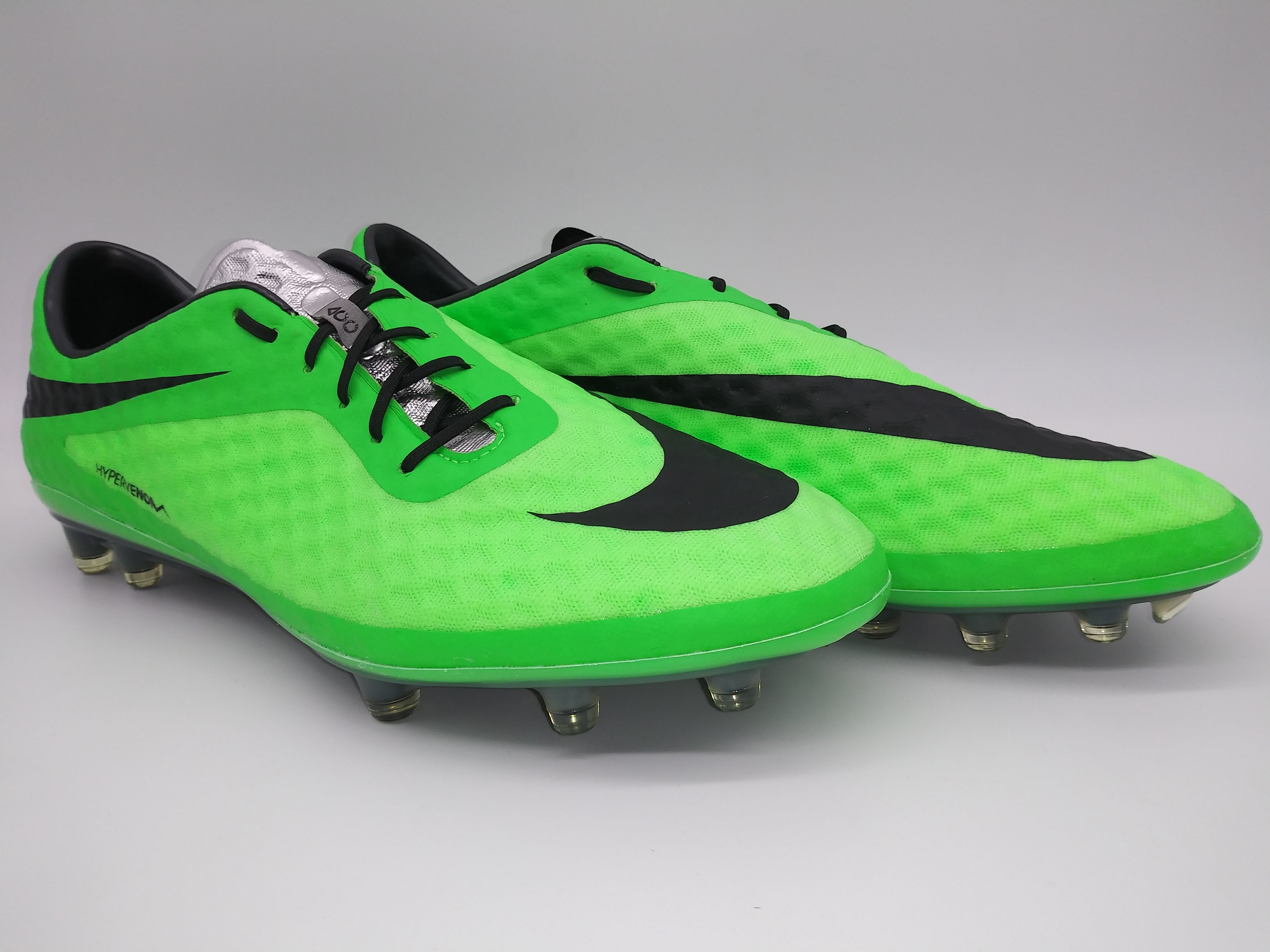 nike hypervenom phantom green black