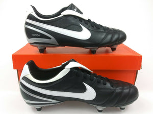 nike tiempo mystic ii