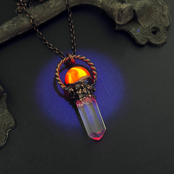 Kyber Crystal Pendant | Cosplay armor and accessories and tabletop  miniatures for fans
