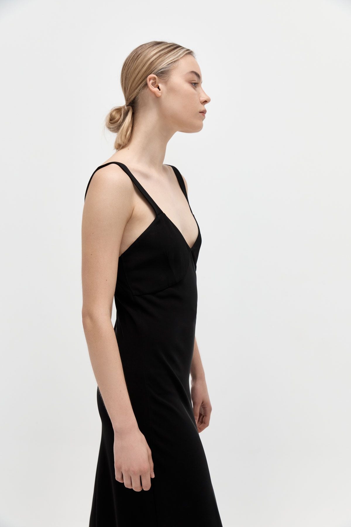 St Agni  Link Detail Dress - Black – Sisters & Co